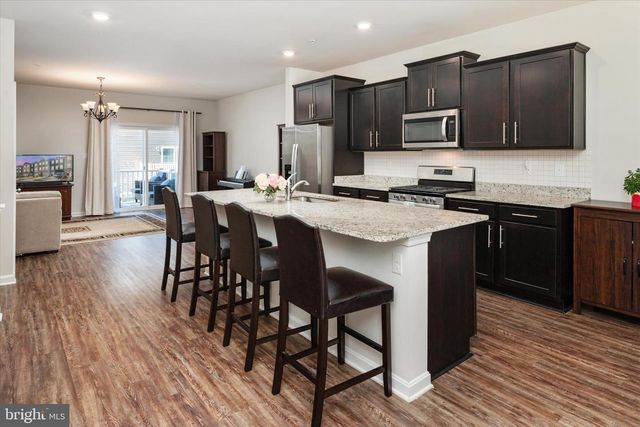 1808 KELLINGTON CT, Odenton, MD 21113