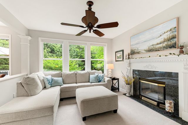 31 Barrett Lane, Williston, VT 05495