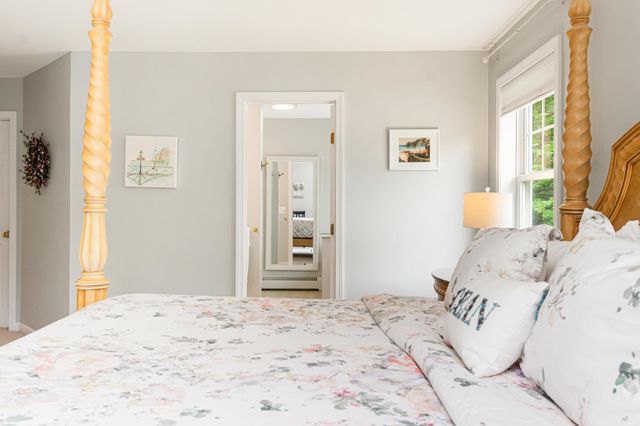 31 Barrett Lane, Williston, VT 05495