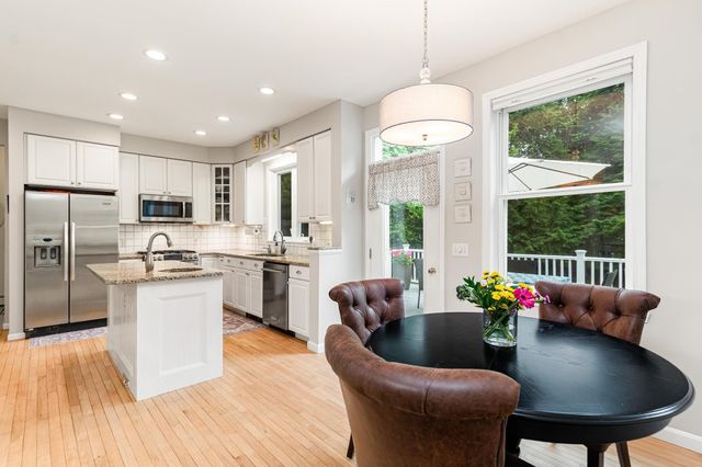 31 Barrett Lane, Williston, VT 05495