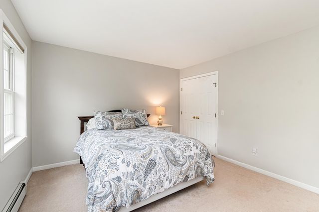 31 Barrett Lane, Williston, VT 05495