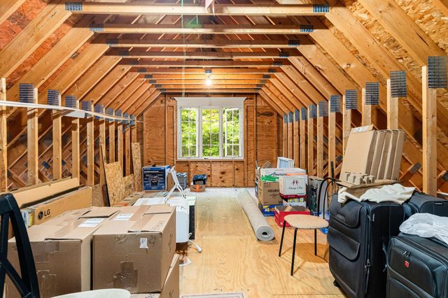 31 Barrett Lane, Williston, VT 05495