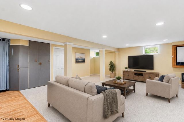 31 Barrett Lane, Williston, VT 05495