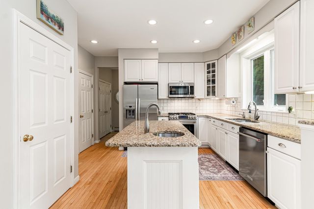 31 Barrett Lane, Williston, VT 05495