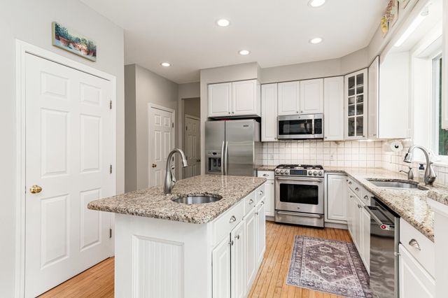 31 Barrett Lane, Williston, VT 05495