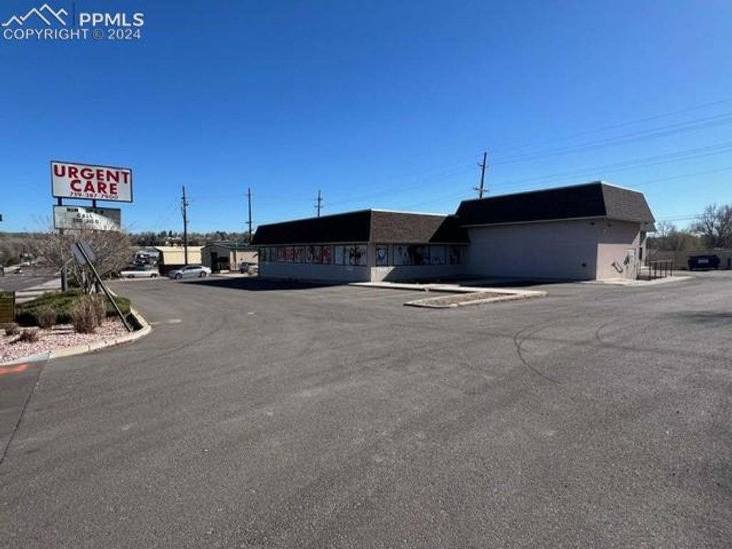 1605 N Union Boulevard, Colorado Springs, CO 80909 — photo 4