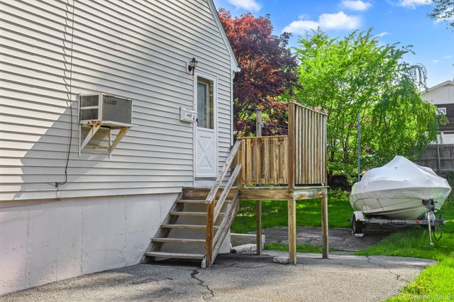 42 Lee Avenue, Ossining, NY 10562