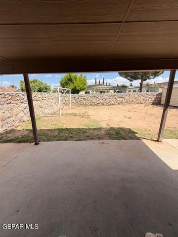 14249 DESERT SAGE Drive, Horizon City, TX 79928