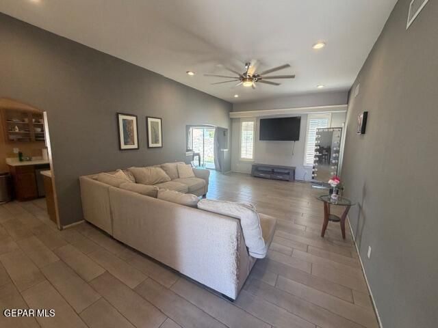 14249 DESERT SAGE Drive, Horizon City, TX 79928