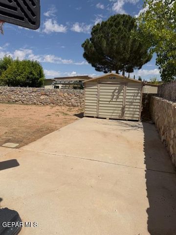 14249 DESERT SAGE Drive, Horizon City, TX 79928