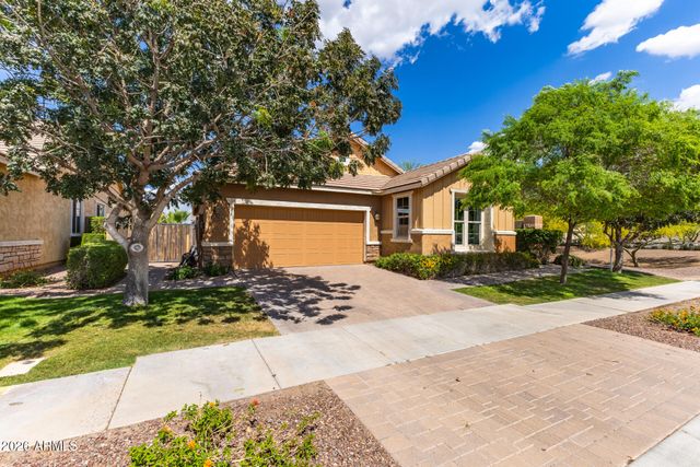 7562 E PLATA Avenue, Mesa, AZ 85212