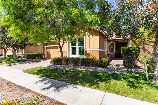 7562 E PLATA Avenue, Mesa, AZ 85212