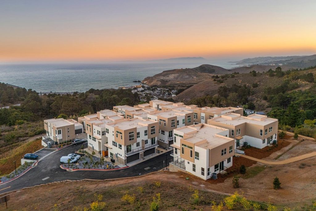 825 Fassler Avenue, Pacifica, CA 94044