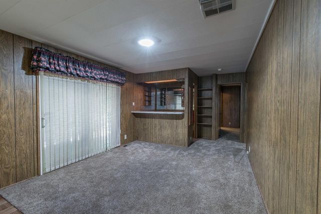 7430 Bouvais Cir, Sacramento, CA 95828