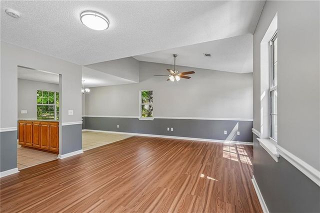 759 Buck Boulevard SE, Calhoun, GA 30701