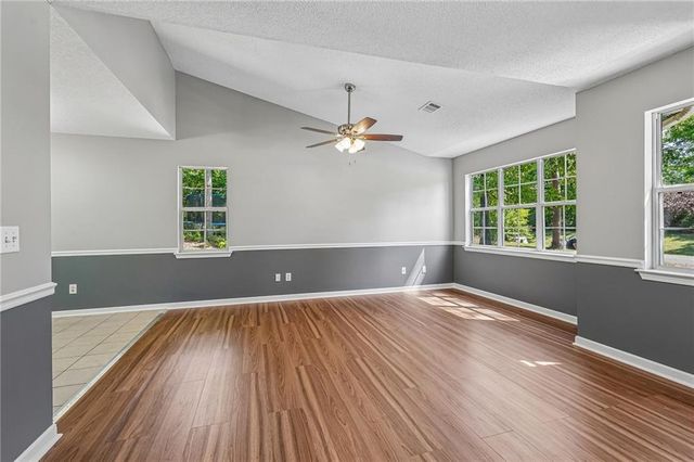 759 Buck Boulevard SE, Calhoun, GA 30701