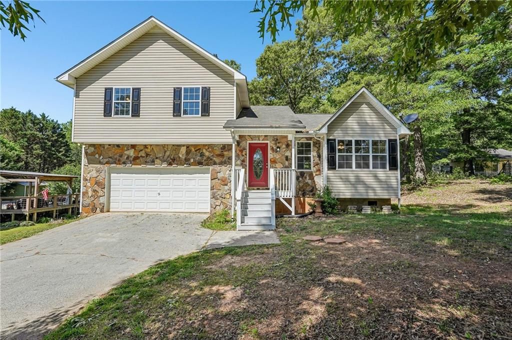 759 Buck Boulevard SE, Calhoun, GA 30701