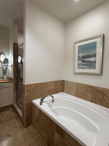 4899 Montrose Boulevard 808, Houston, TX 77006