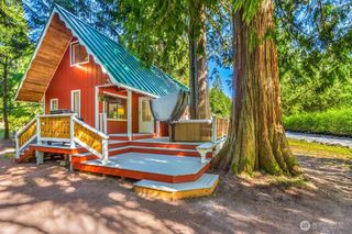 11318 583rd Avenue E, Enumclaw, WA 98022
