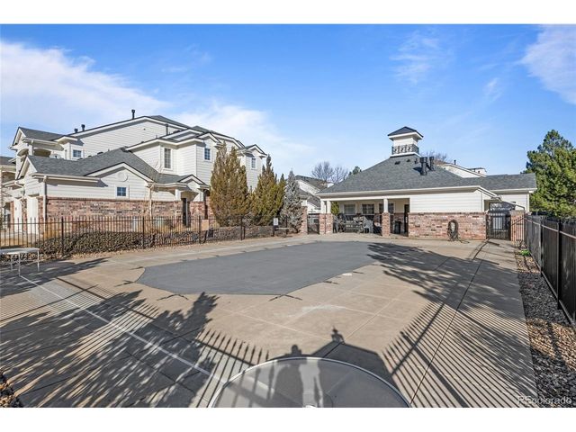 1153 S Alton St A, Denver, CO 80247