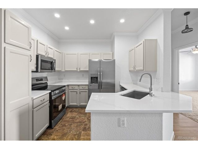 1153 S Alton St A, Denver, CO 80247