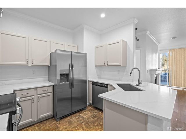 1153 S Alton St A, Denver, CO 80247