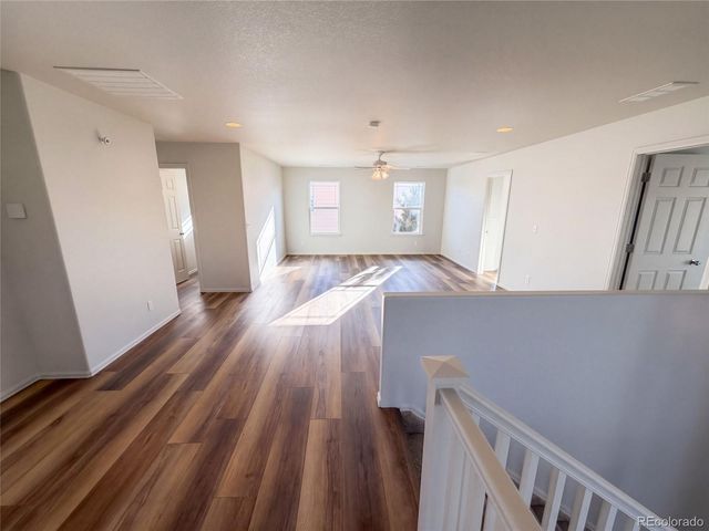 5406 S Fultondale Way, Aurora, CO 80016