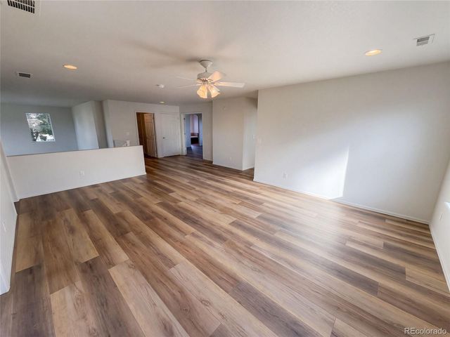 5406 S Fultondale Way, Aurora, CO 80016