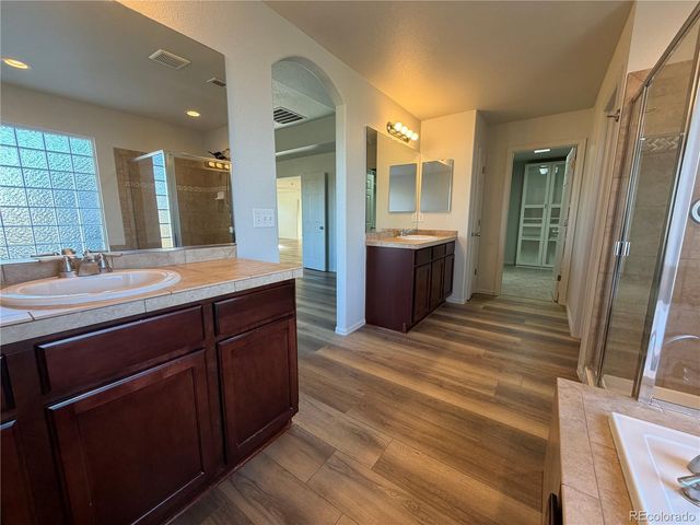 5406 S Fultondale Way, Aurora, CO 80016