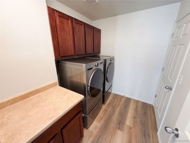 5406 S Fultondale Way, Aurora, CO 80016
