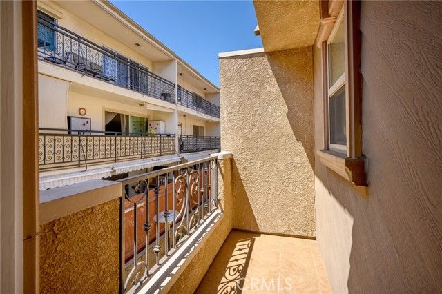 345 W Loraine Street 3, Glendale, CA 91202