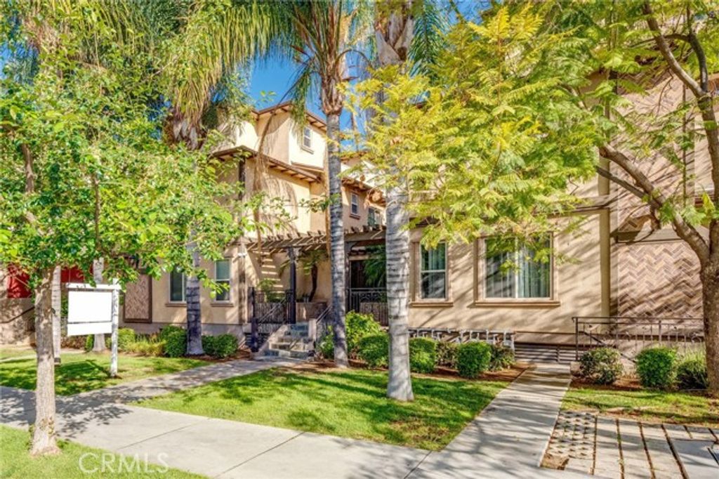 345 W Loraine Street 3, Glendale, CA 91202