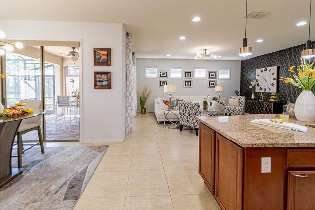 333 NAVARRA LANE, Davenport, FL 33837