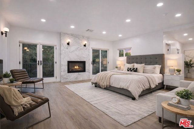 5439 Gentry Avenue, Valley Village, CA 91607