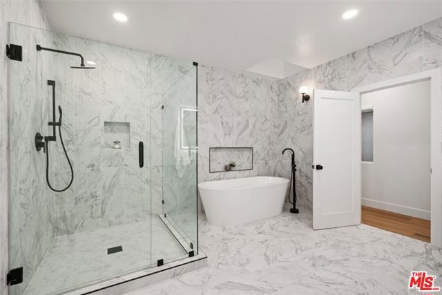 5439 Gentry Avenue, Valley Village, CA 91607