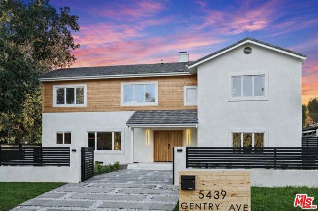 5439 Gentry Avenue, Valley Village, CA 91607