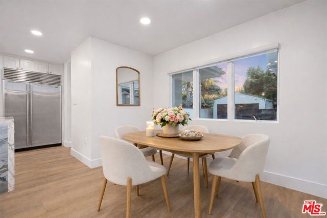 5439 Gentry Avenue, Valley Village, CA 91607