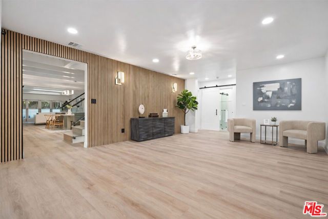 5439 Gentry Avenue, Valley Village, CA 91607