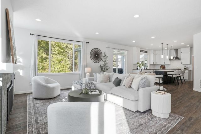 2025 E 33rd Ave, Spokane, WA 99203