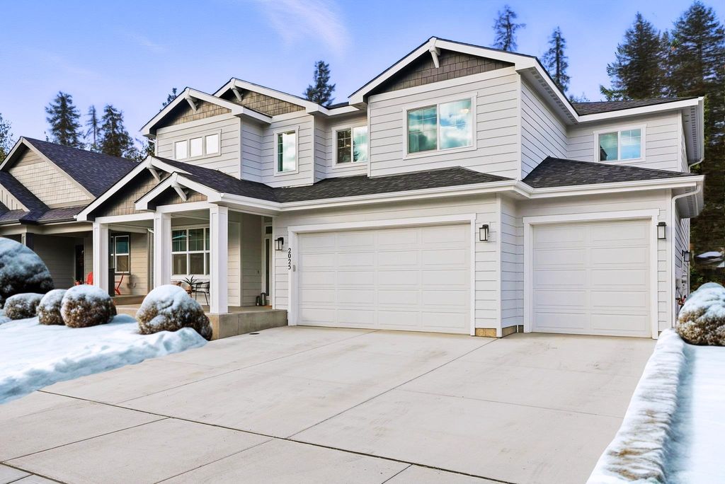 2025 E 33rd Ave, Spokane, WA 99203