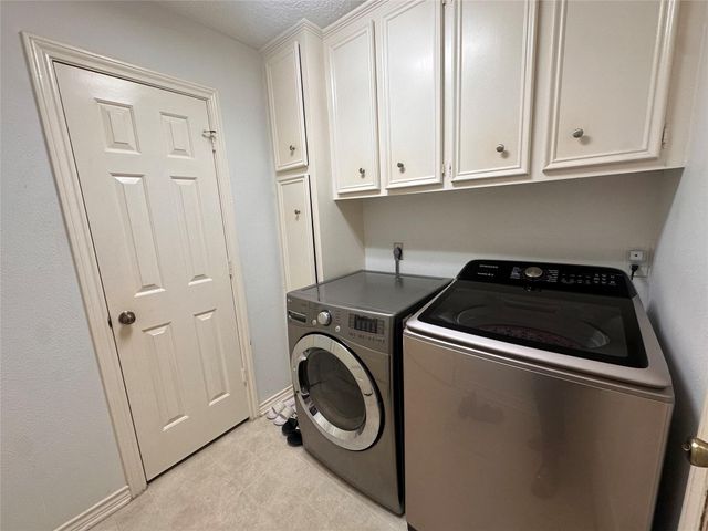 3502 Aspen Bend Drive, Houston, TX 77068