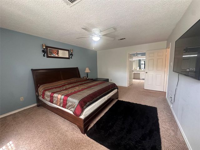 3502 Aspen Bend Drive, Houston, TX 77068