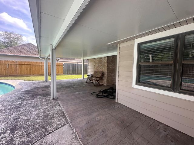 3502 Aspen Bend Drive, Houston, TX 77068