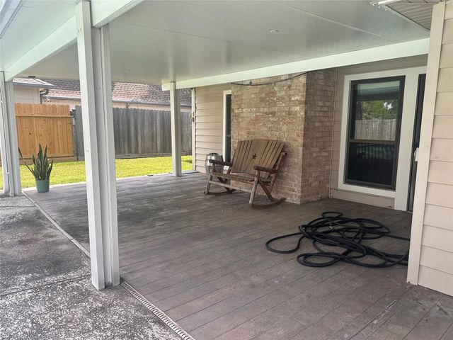 3502 Aspen Bend Drive, Houston, TX 77068