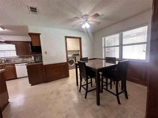 3502 Aspen Bend Drive, Houston, TX 77068
