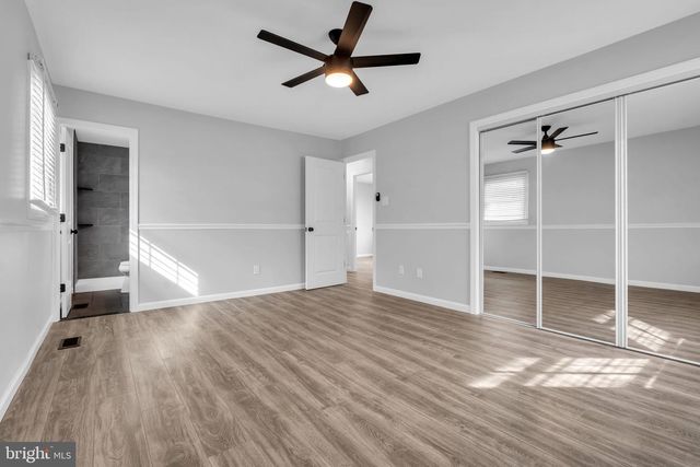 100 EVERGREEN DR, Willingboro, NJ 08046