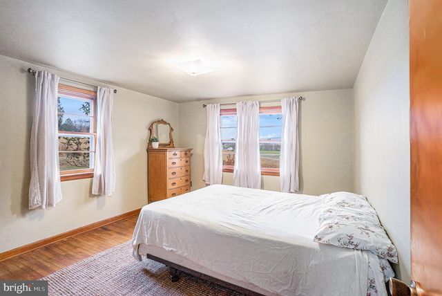 2390 OLD ROUTE 100, Barto, PA 19504