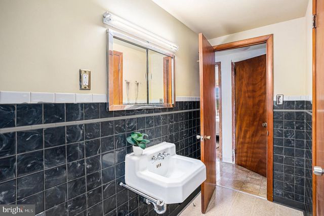 2390 OLD ROUTE 100, Barto, PA 19504