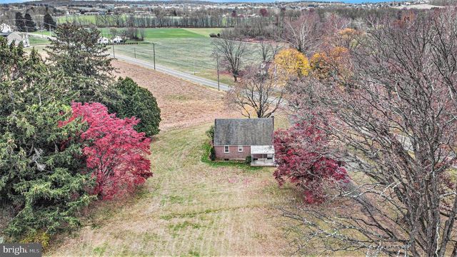 2390 OLD ROUTE 100, Barto, PA 19504