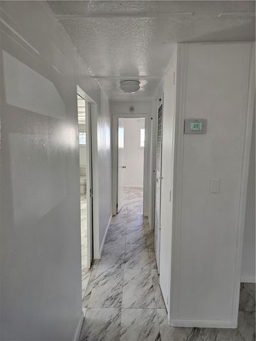 3546 E Warbler Lane, Kingman, AZ 86409